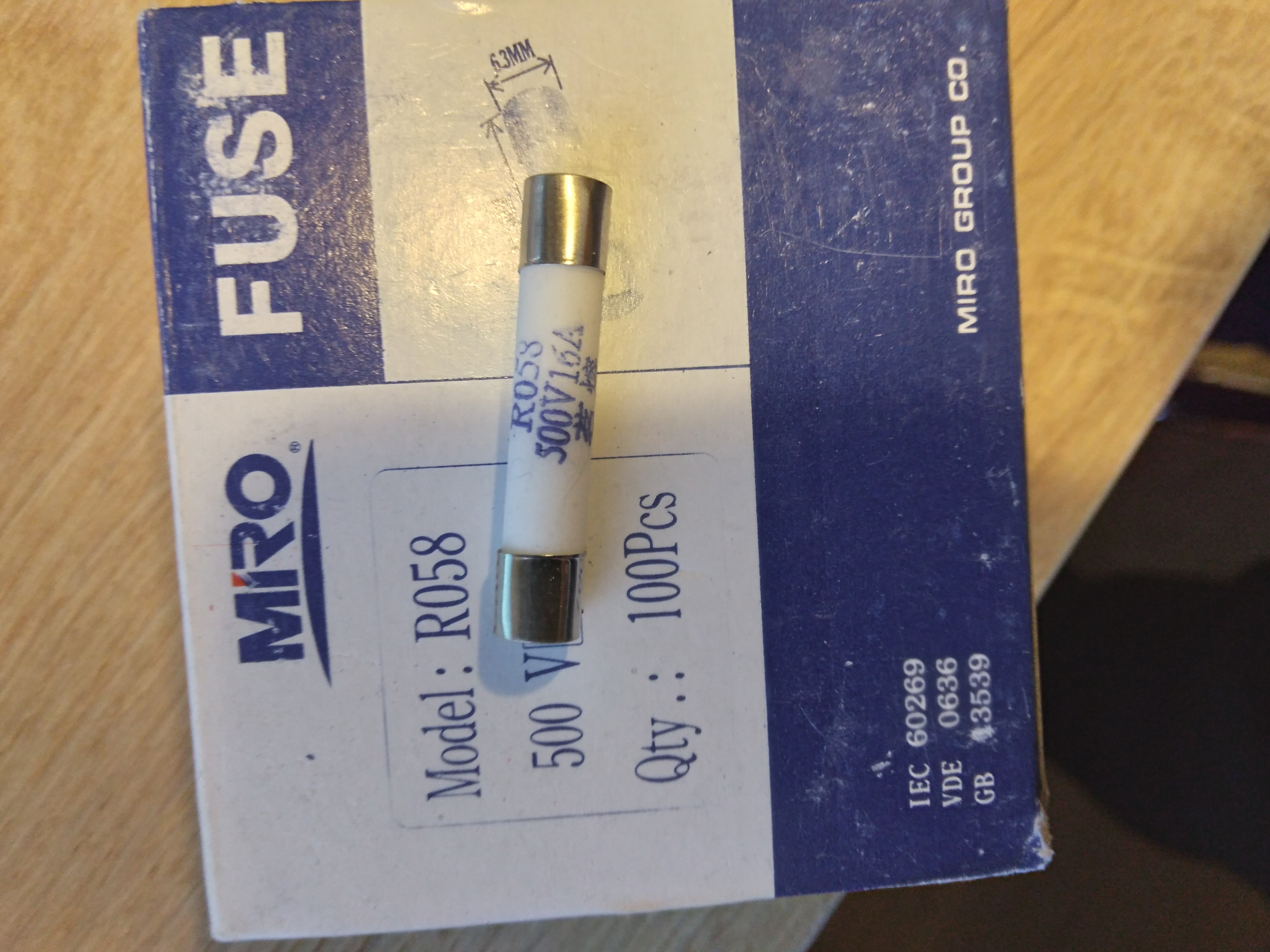 500V 6,3x32 SERAMİK SİGORTA